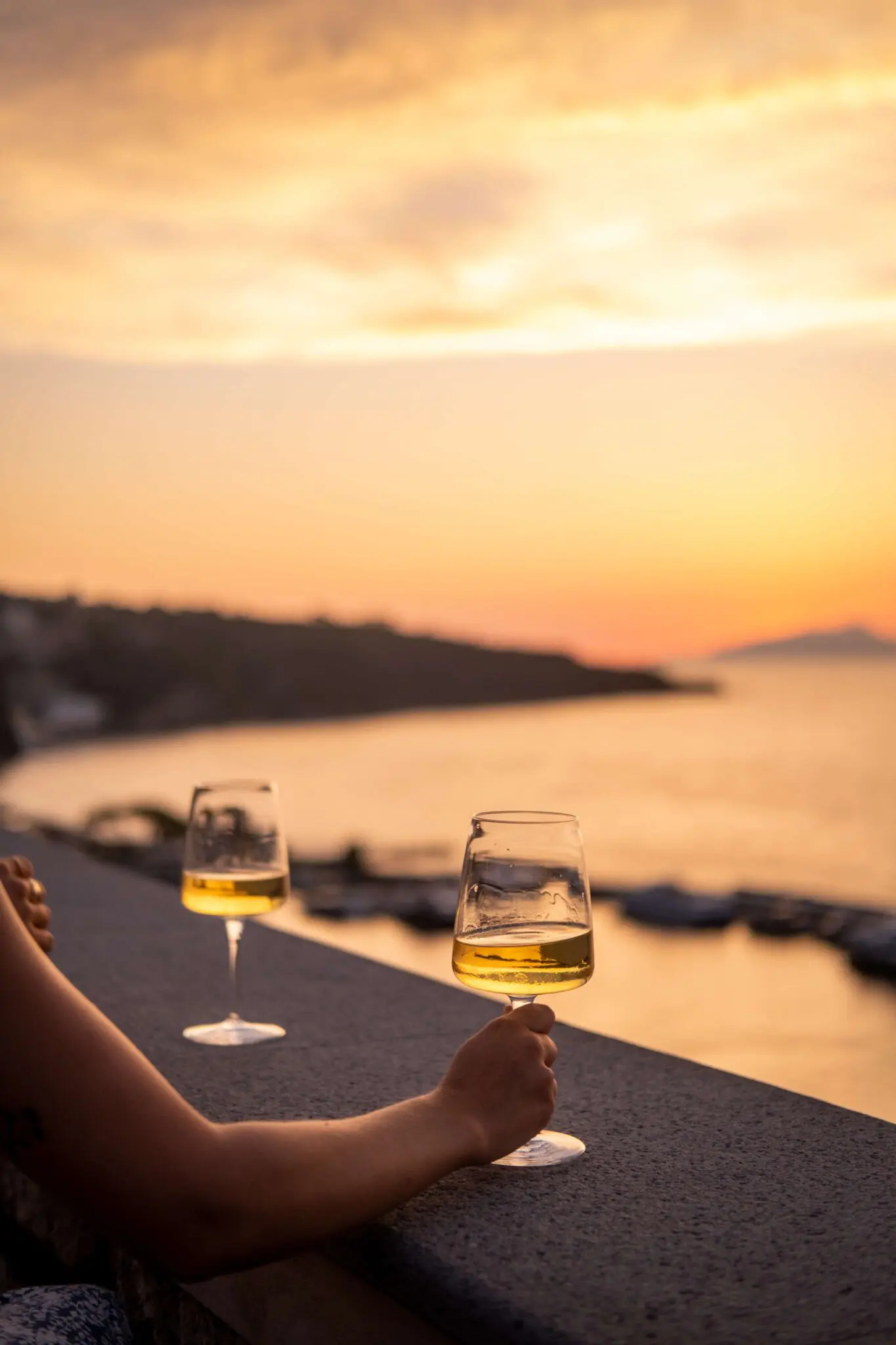 apéro bord de mer côte amalfitaine italie